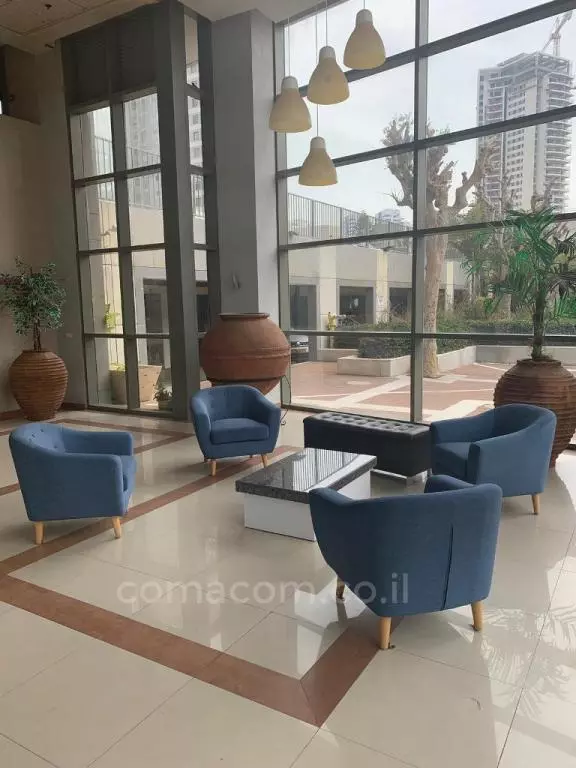 דירה עם מרפסת, מיקום טוב, רמה גבוהה, יוקרתי, נוף לים, דירה נהדרת